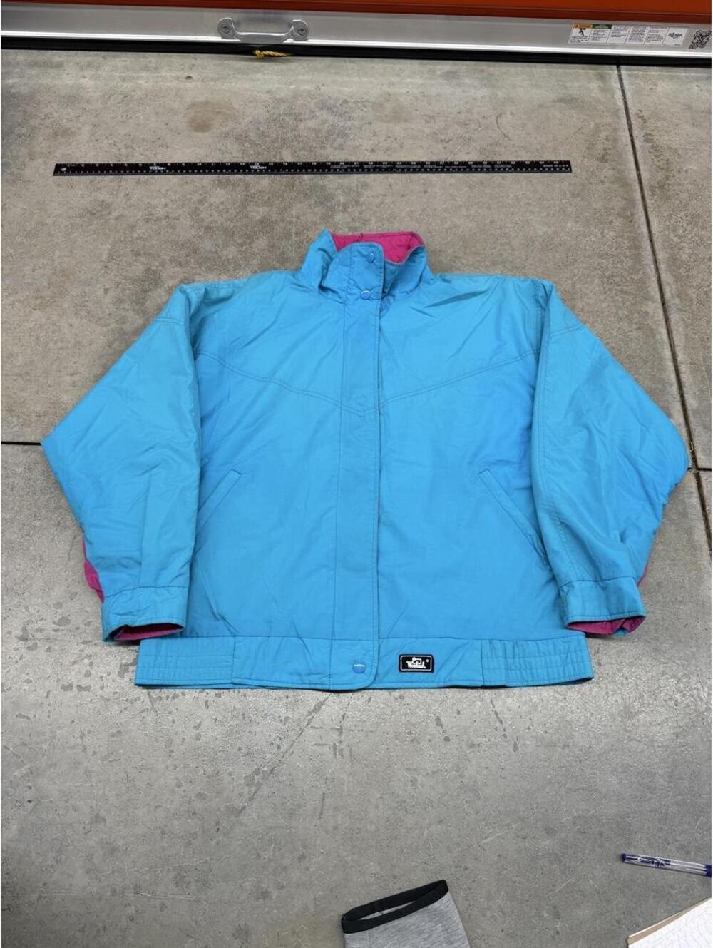 vintage woolrich blue and pink zip up jacket size large WOMENS